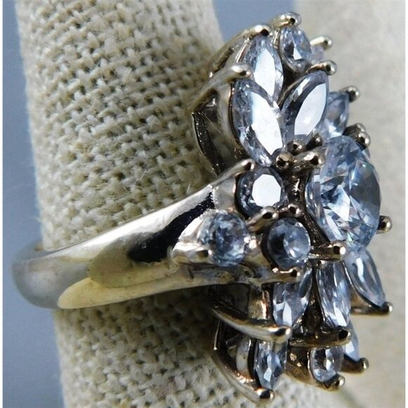 7/792 Women's Sterling Silver CZ Ring Size 7 - Picture 2 of 4
